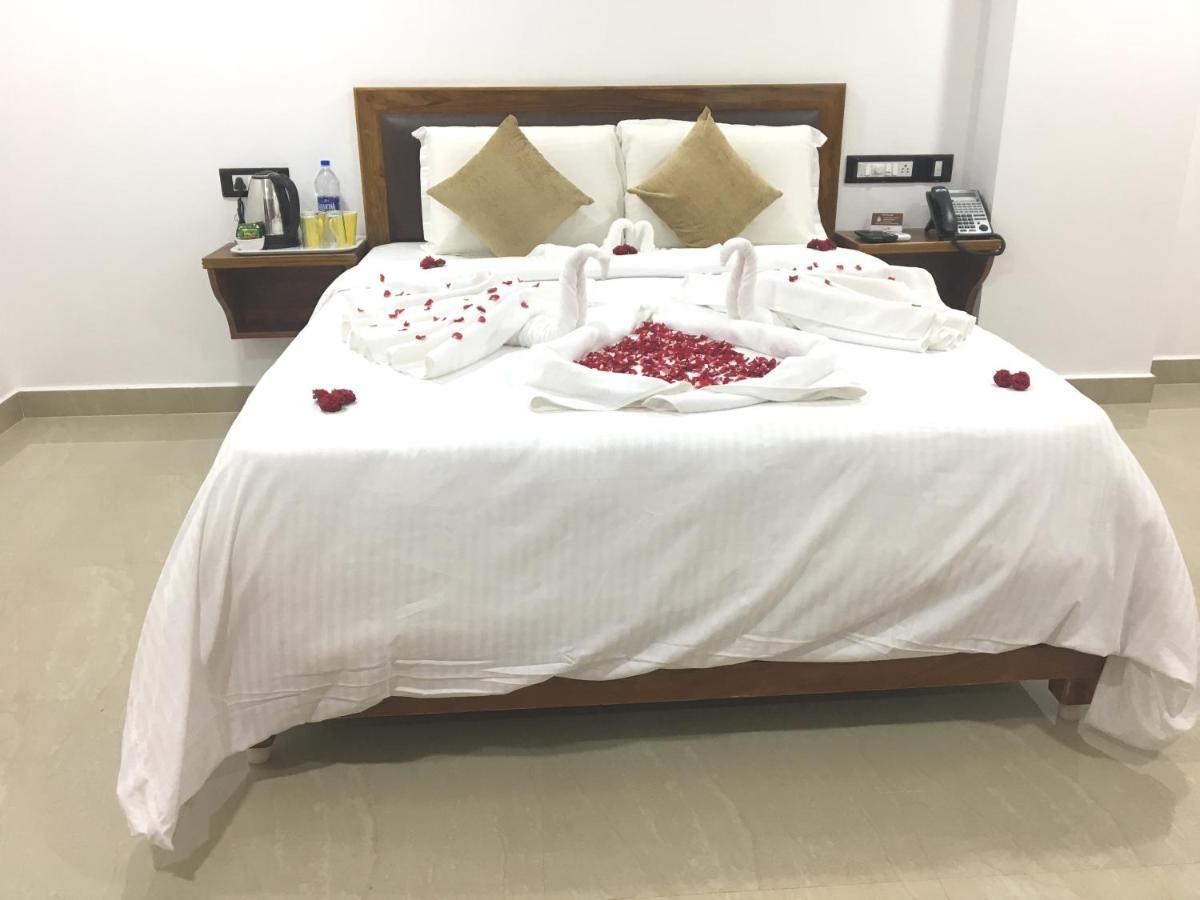 Hotel Agt Park Chennai Esterno foto