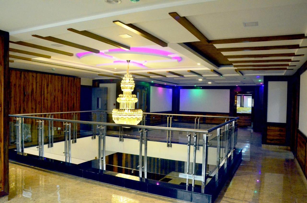 Hotel Agt Park Chennai Esterno foto