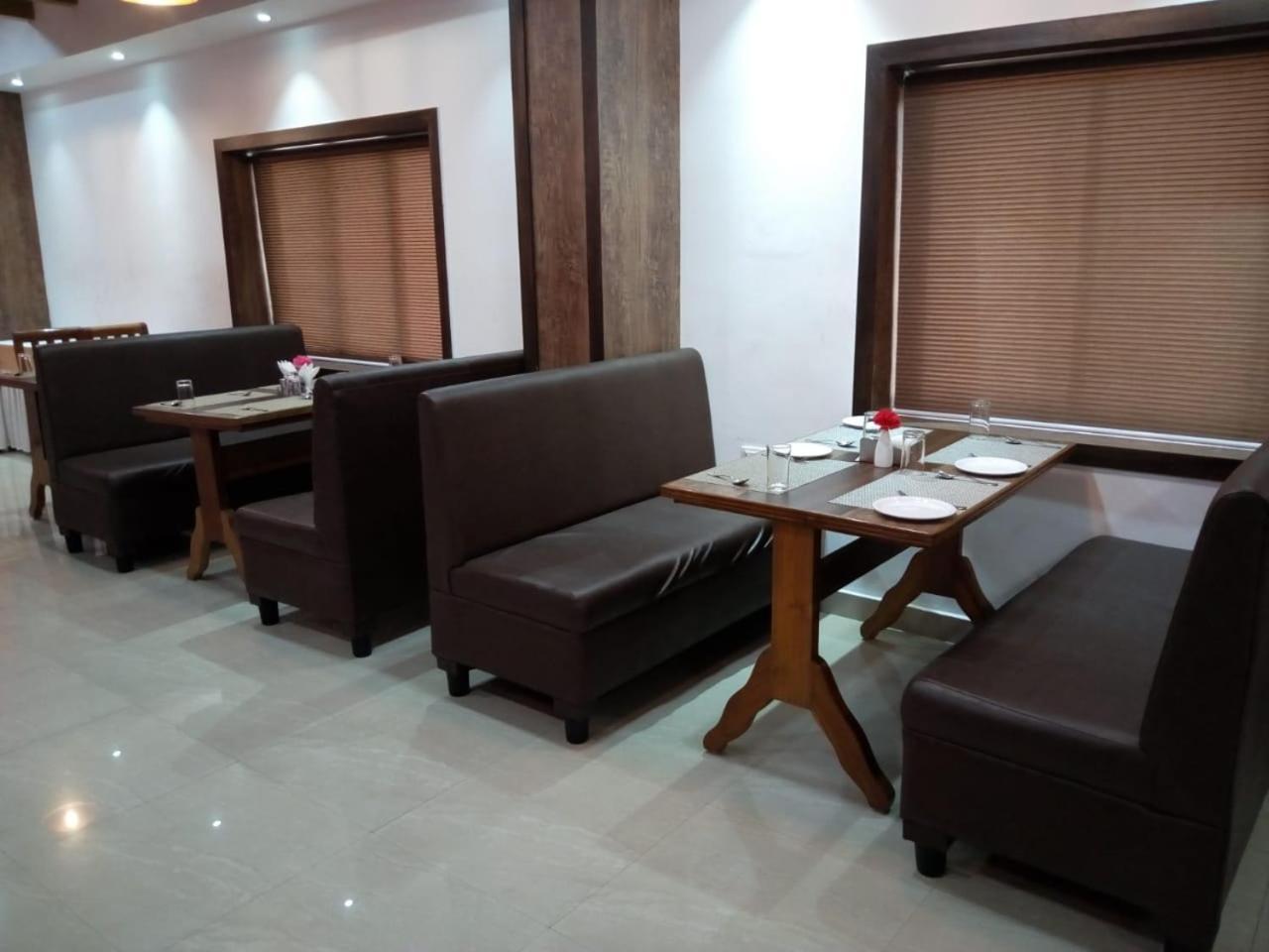 Hotel Agt Park Chennai Esterno foto