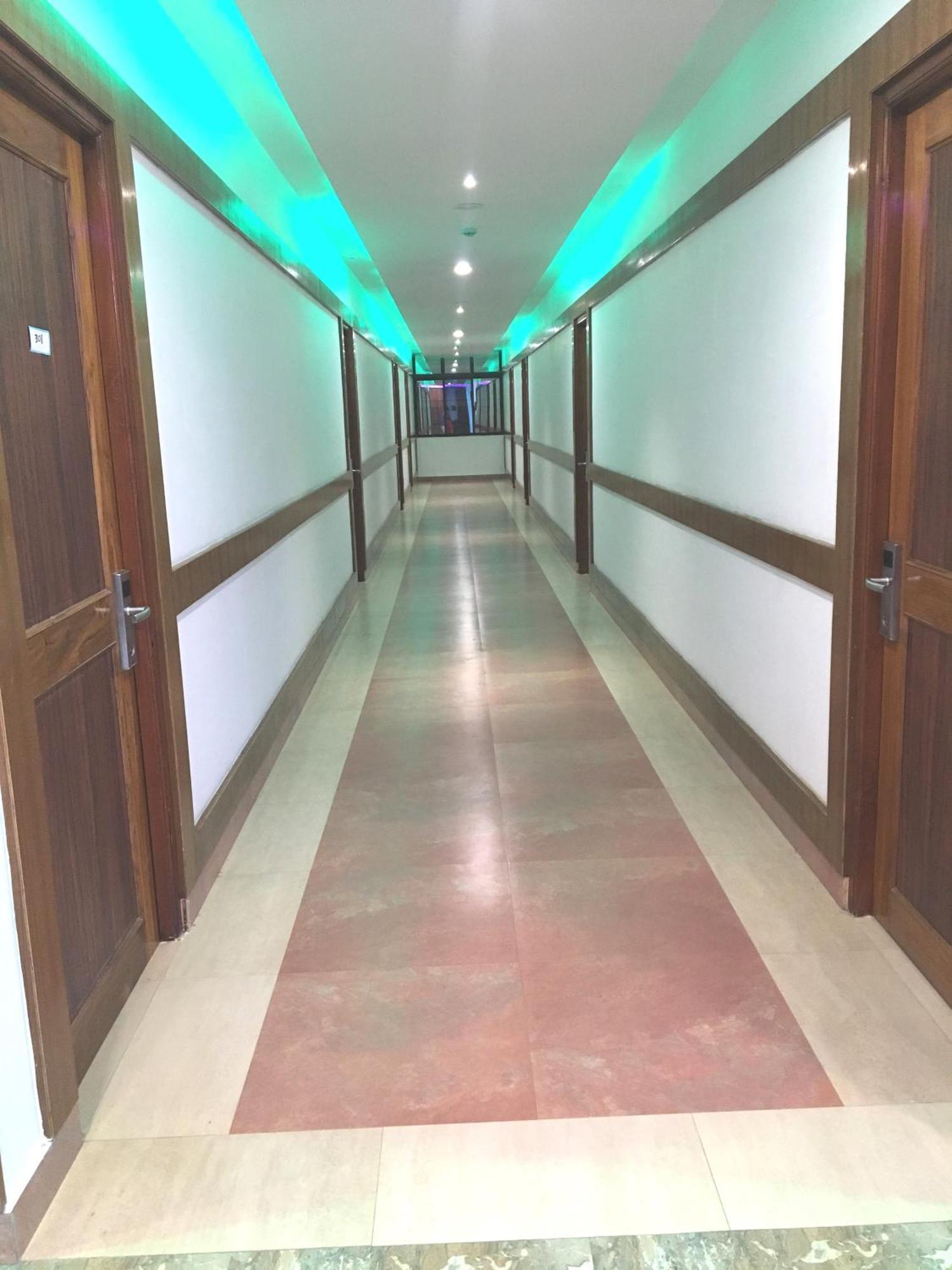 Hotel Agt Park Chennai Esterno foto