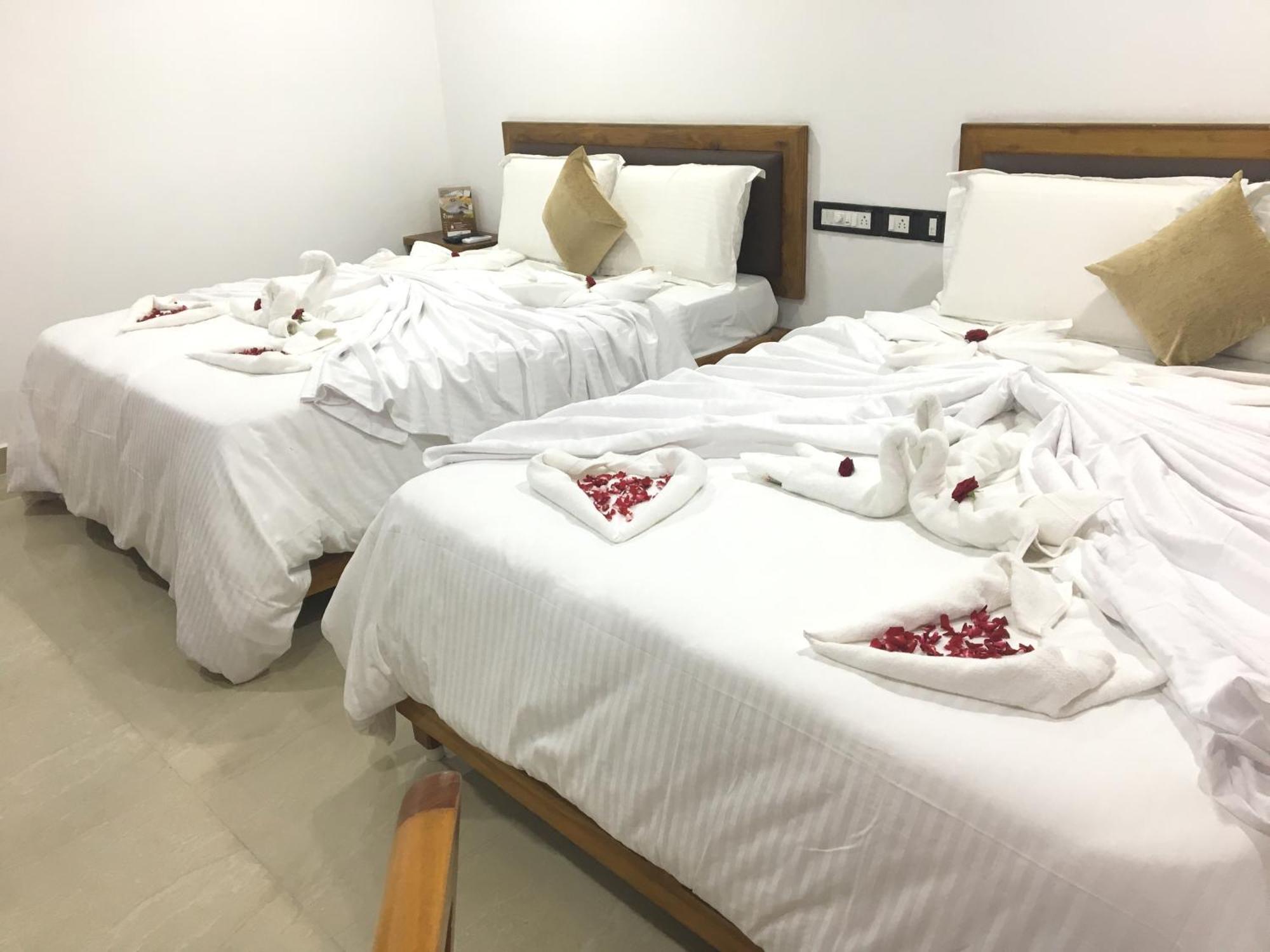 Hotel Agt Park Chennai Esterno foto